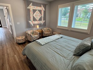 2 bedrooms, desk, iron/ironing board, free WiFi