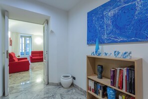 Interior entrance - Carlo Alberto House by Wonderful Italy (Turin)