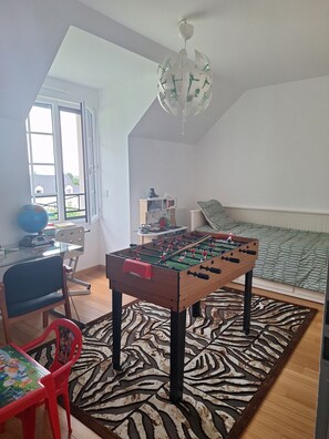 Spielezimmer