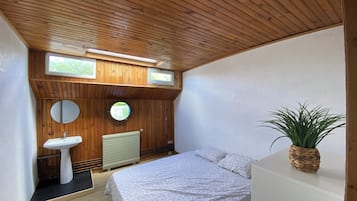3 Schlafzimmer, Bügeleisen/Bügelbrett, Reisekinderbett, WLAN