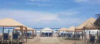 Apartment with Beach Club in Acapulco Diamante