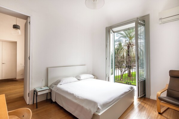 Apartment | 3 bedrooms, iron/ironing board, cribs/infant beds, free WiFi