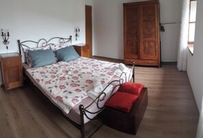 3 Schlafzimmer, Bettwäsche