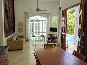 Interior - Spacious building with 9 bedrooms and WiFi, AC in Playa del Carmen By VOPDC (Playa del Carmen)