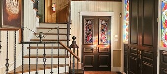 4 beds 3 bedrooms suits