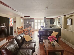 Smart-TV, peis, fotballspill og bøker