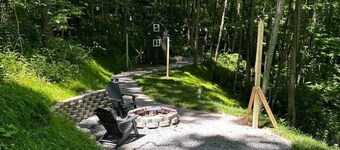 Magical Harry Potter Themed, Hot Tub, and Fire Pit!