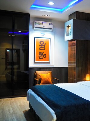 เอ็กเซกคิวทีฟอพาร์ทเมนท์ | บริเวณภายนอก