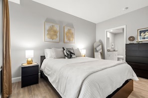 1 chambre, fer et planche à repasser, Wi-Fi, draps fournis