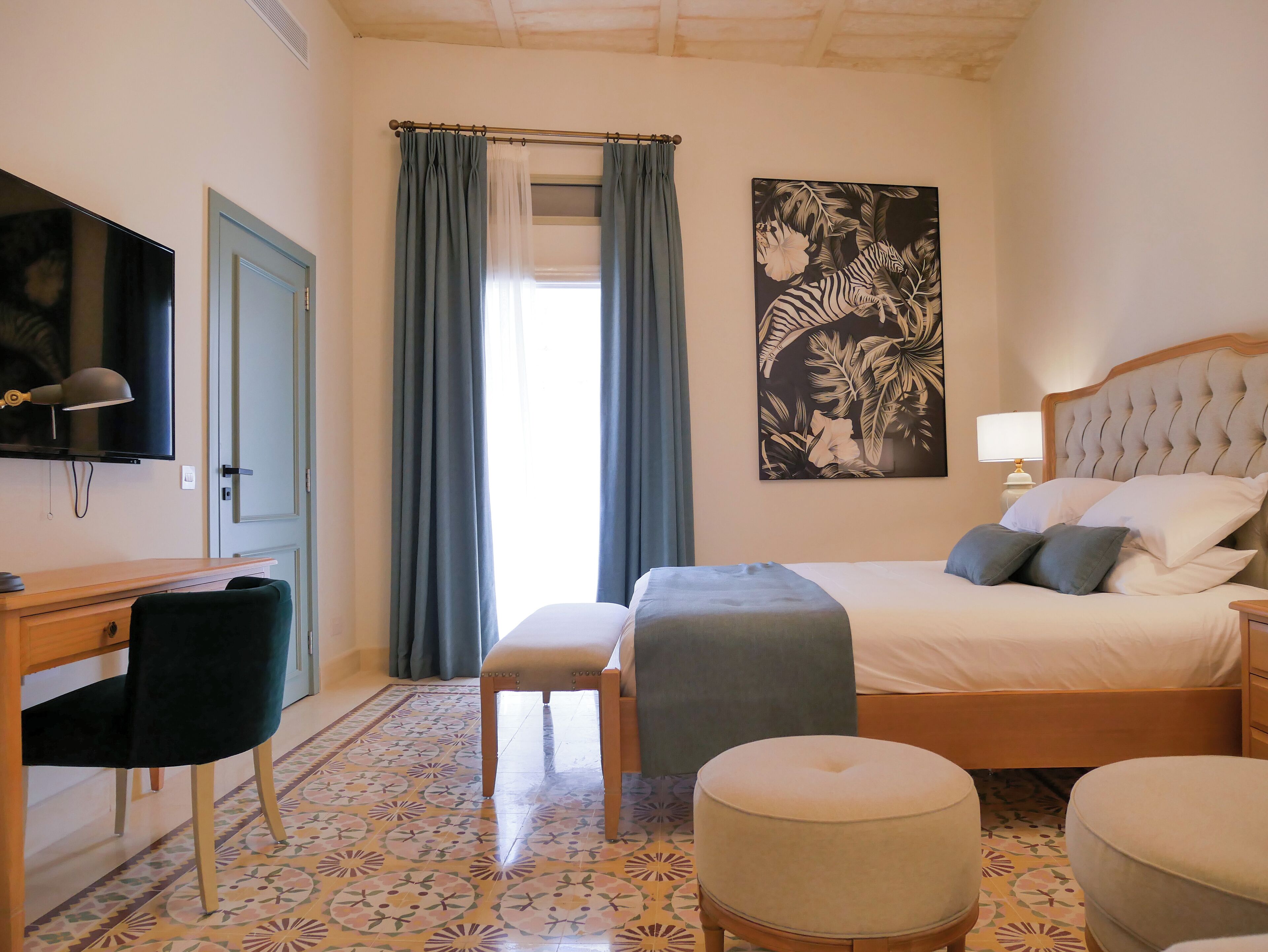 Photo - Battery House