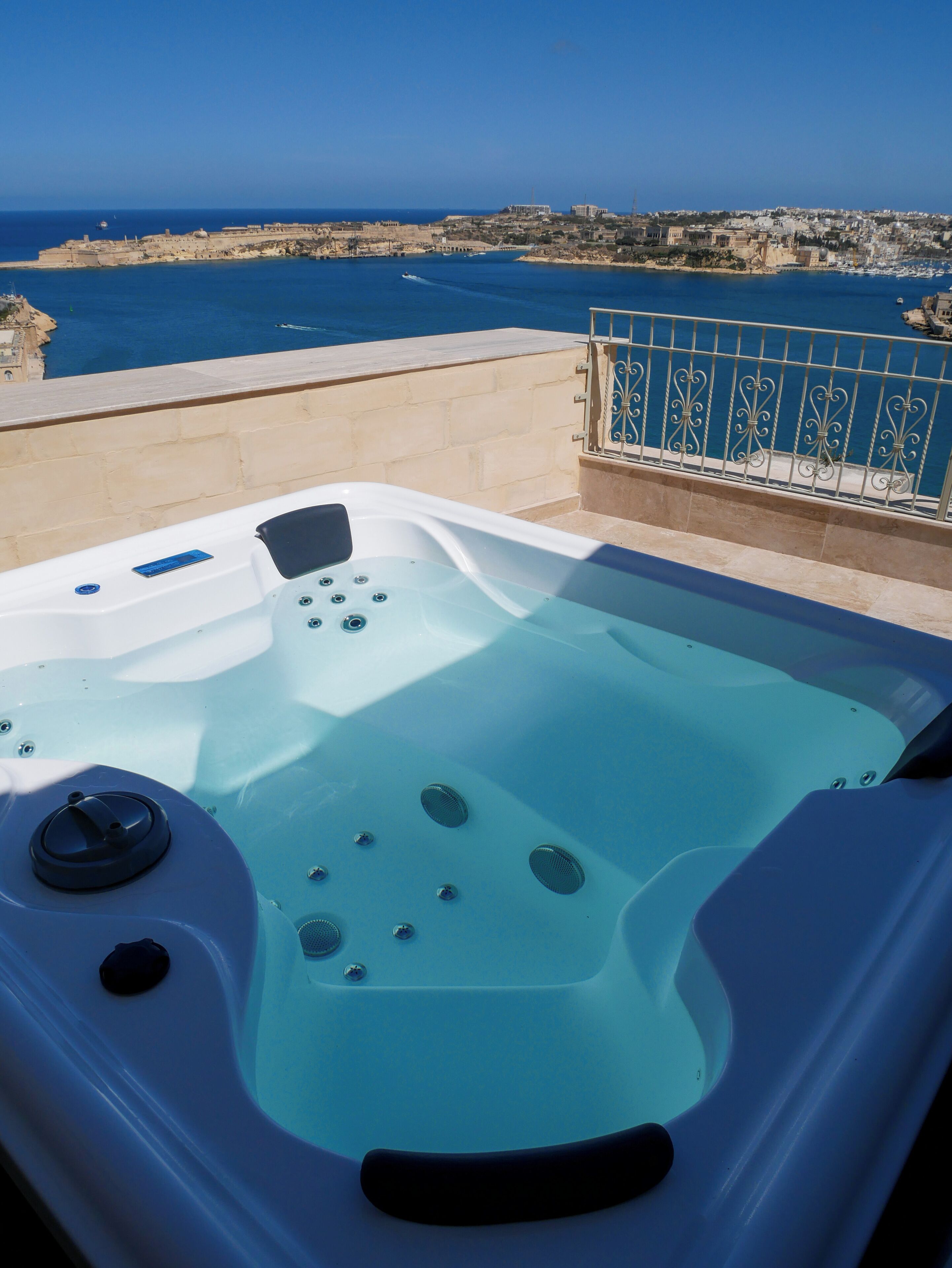 Photo - Battery House