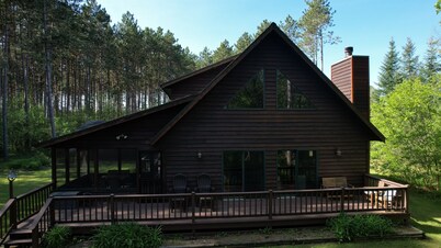Hill Lake Charming Minocqua Cabin Fire Pit W&D Pets