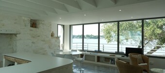 Charming house with small garden - Superb sea view