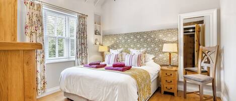 2 habitaciones, wifi gratis y ropa de cama