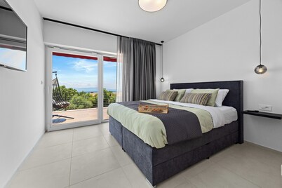 Apartment Klara - beautiful pool apartment for 7 people