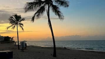 Sun loungers, beach towels