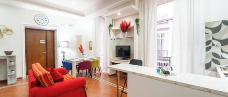 Departamento | Área de sala de estar | Televisión de pantalla plana de 35 pulgadas con canales digitales