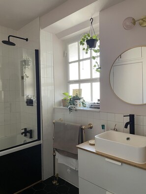Apartment | Badezimmer