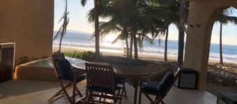 Superb 2-bedroom condo in Playa Blanca with AC, WiFi