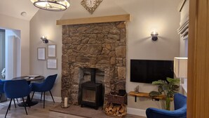 Cottage | Interior - Cozy Cottage Retreat in West Linton (West Linton)