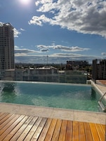 Piscina en la azotea