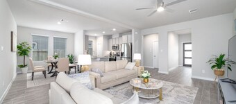 Modern & Spacious 4-Bedroom Home in Rosenberg, TX