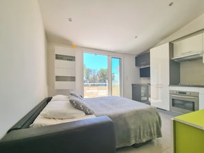 1 Schlafzimmer, Bügeleisen/Bügelbrett, Bettwäsche