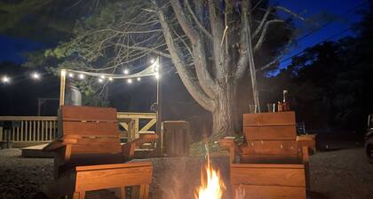 Glamping in Vintage Airstream with modern comforts with private pond access.