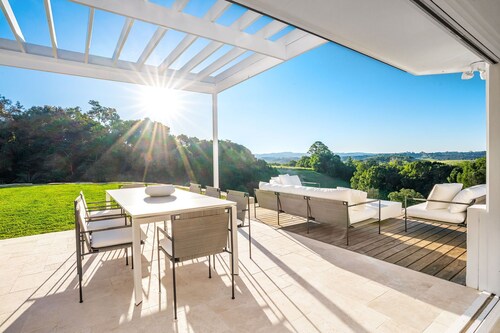 The Bower, Byron Hinterland. Farm stay in Teven, Australia
