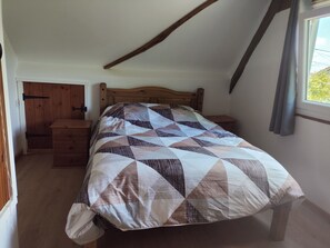 3 bedrooms, travel cot, free WiFi, bed sheets - Little house (Zutkerque)
