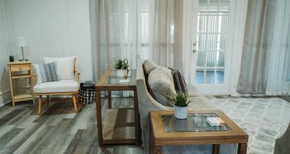 Large 4-bd 3 bath home + bonus room. Dogs are welcome w/fee. Sleeps 16+