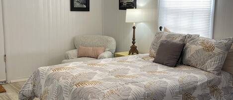 2 quartos, Wi-Fi de cortesia, roupa de cama