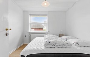 3 bedrooms, free WiFi - 3 bedroom stunning home in Skagen (Skagen)