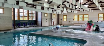 Spacious 1 Bedroom full condo that Sleeps 6 at Jackson Gore on Okemo with A/C