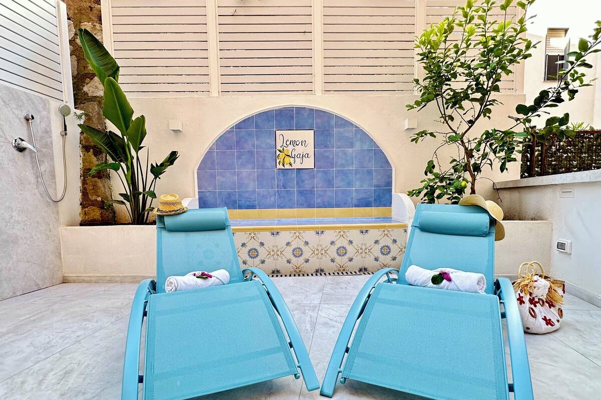 Deluxe Studio Suite | Terrace/patio