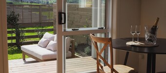 Willow View Cottage with beautiful country views - Near Waitomo