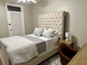 2 bedrooms, desk, iron/ironing board, travel cot