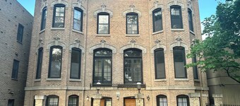 Cozy apartment near zoo, DePaul, Oz Park and much more!