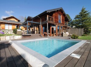 Pool - Formidable Chalet avec piscine et vue (Vimines)