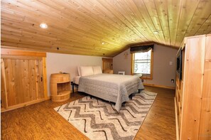 3 Schlafzimmer, Bügeleisen/Bügelbrett, WLAN, Bettwäsche
