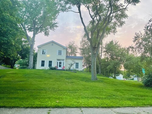 Near Huron Lake & downtown 