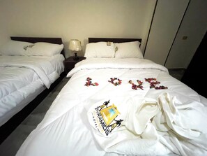 Comfort Double or Twin Room, Mountain View | Laptop workspace, free WiFi - Sneferu Pyramids Golden Gate (Giza)