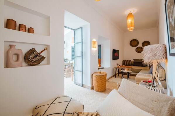 Smart TV - Riad Belvi - Breakfast - 10mn Jemaa El Fnaa-Pool (Marrakech)