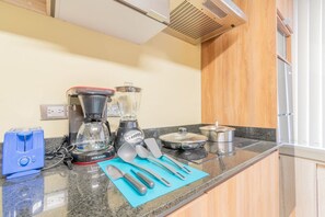 Fridge, microwave, stovetop, coffee/tea maker - Lindo LOFT en Corazon de Durango con Minisplit (Durango)
