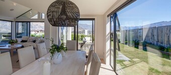 Infinity - Lake & Mountain Views - Sleeps 8