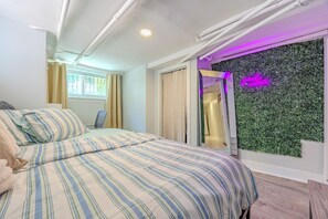 1 habitación, escritorio, tabla de planchar con plancha y wifi 