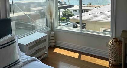 SEAS The DAY! FUN in the SUN W/OCEAN VIEWS Voted GUESTS FAVORITE TOP 5% -Airbnb