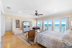 5 bedrooms, iron/ironing board, free WiFi, bed sheets - Biltmore Beach House | Luxury 5-Br Beachfront Pool & Spa House | Sleeps 10 (Bonita Springs)