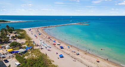 Ocean View Hotel Room with Balcony- 2 Full Beds #20