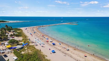 Accommodatie ligt op het strand